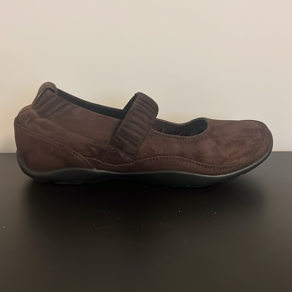 Dansko Balance Suede Mary Jane Flats (#2710450200)